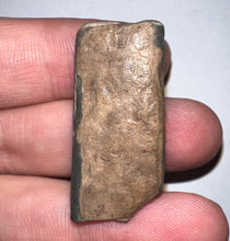 Load image into Gallery viewer, Ice Age Fossil Ground Sloth Megalonyx Tooth 1.3 Inches